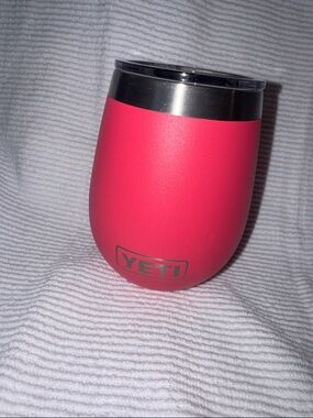Yeti wine tumbler - Bimini Pink
